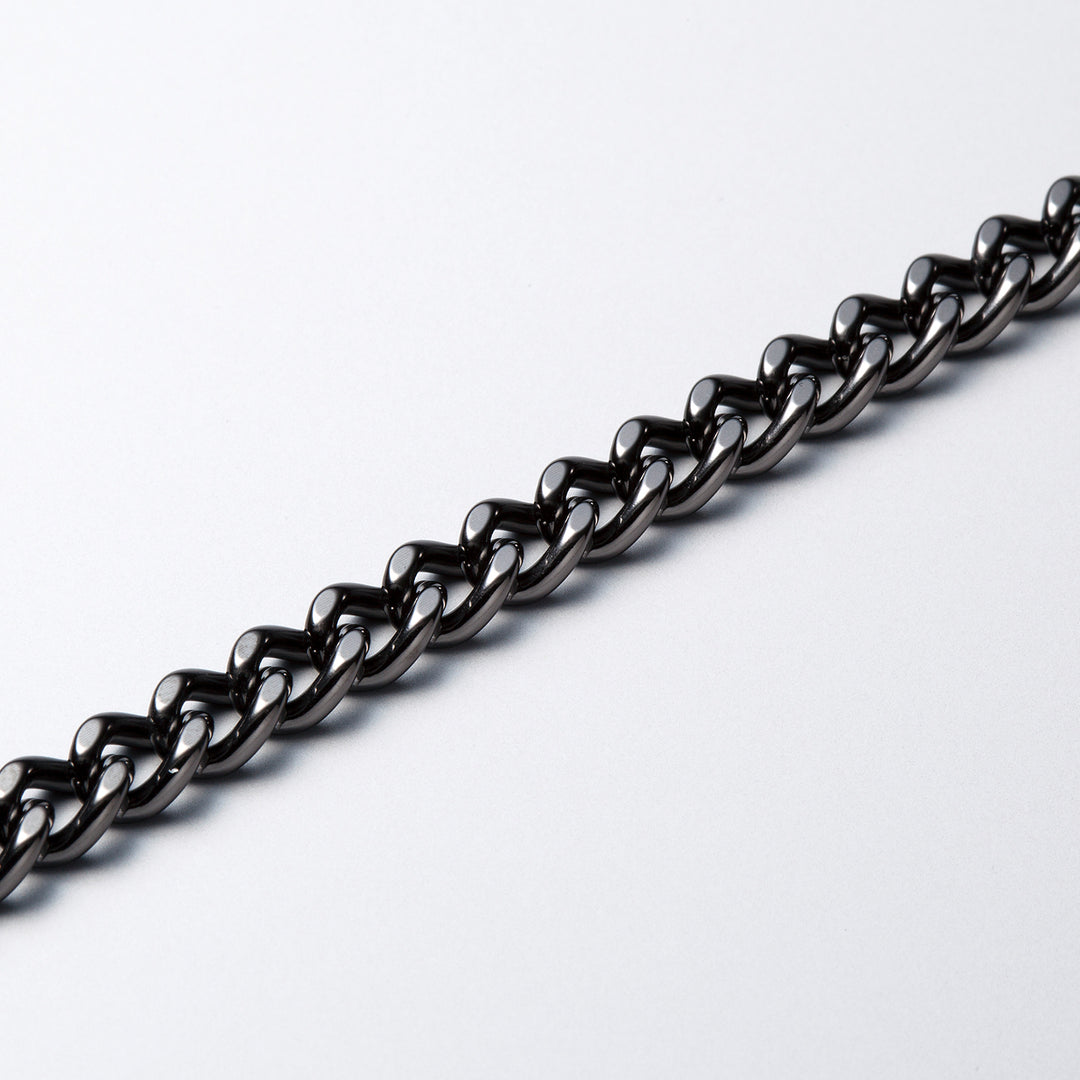 CARBONIZED TITANIUM CHAIN NECKLACE