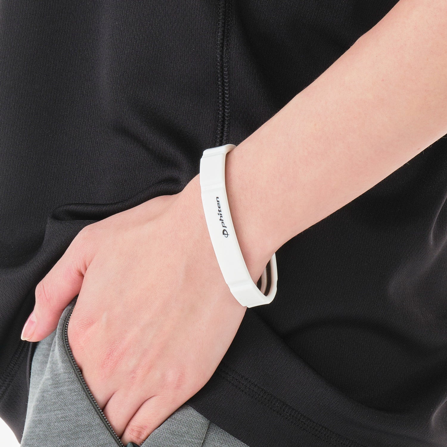 METAX MODULUS BRACELET – Phiten