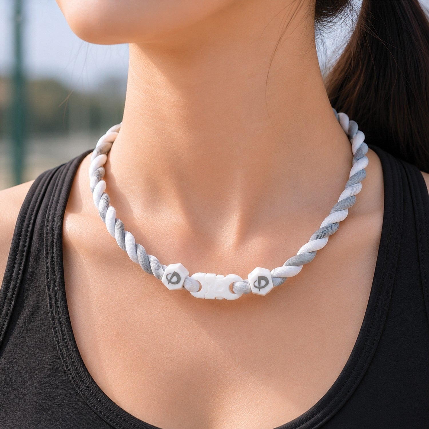 Metax Tornado Necklace – Phiten