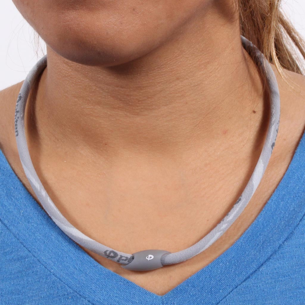 phiten Air Titanium Necklace 17インチ グレー AIR TITANIUM NECKLACE – Phiten